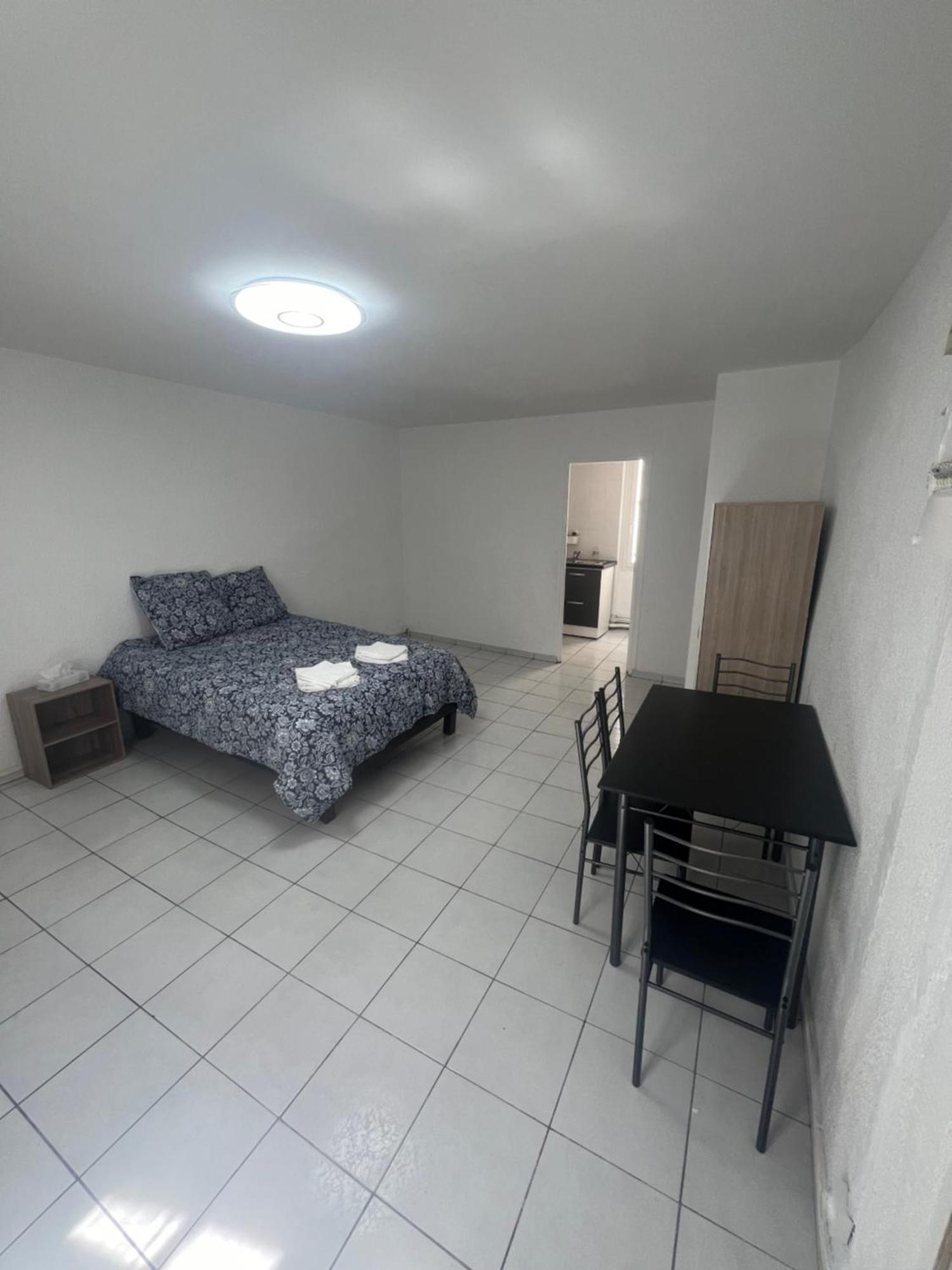 Studio Tapisvert St Charles Canebiere Vieux Port 마르세유 외부 사진