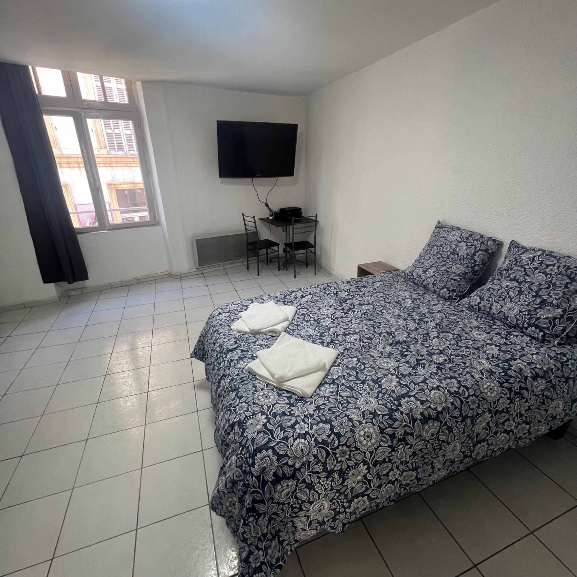 Studio Tapisvert St Charles Canebiere Vieux Port 마르세유 외부 사진
